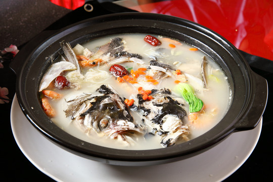 頂湯魚頭