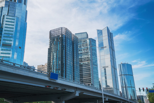 北京建国门大街的建筑和立交桥