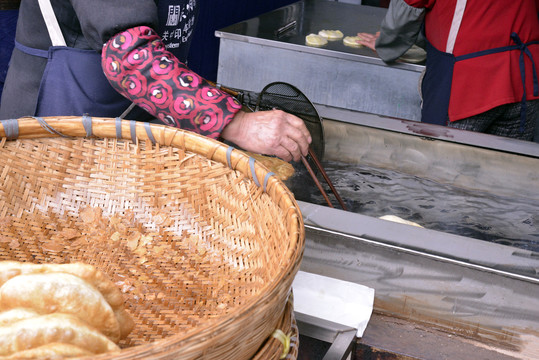 炸油饼