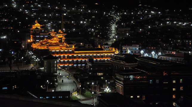 色达五明佛学院夜景