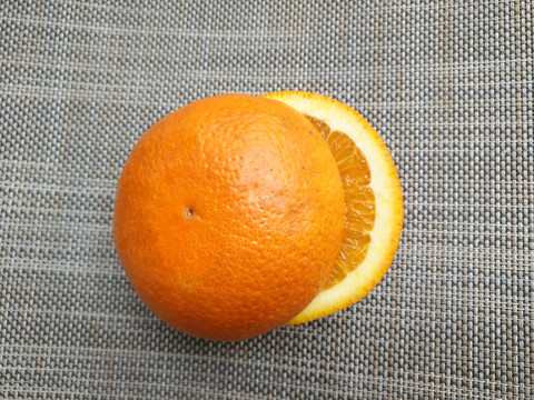瓜果甜橙