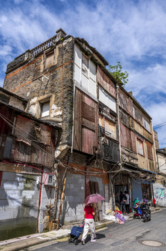 城中村街道老旧建筑