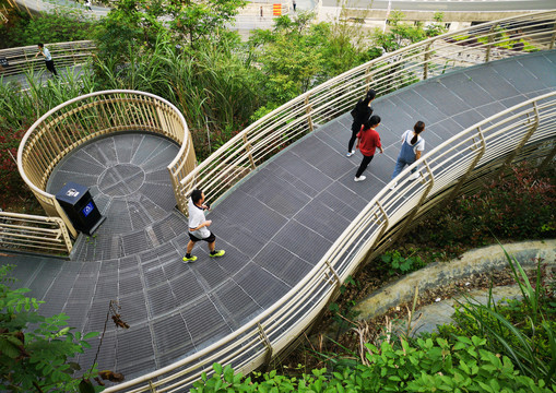 九峰山空中栈道