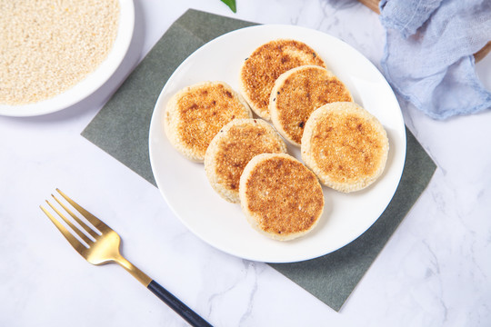 软皮蔗糖芝麻饼