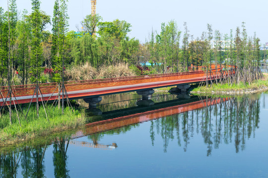 成都锦城湖公园湖景