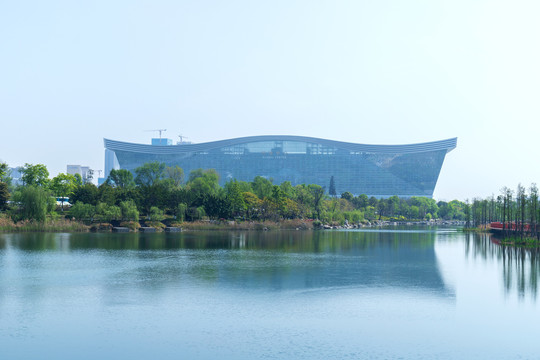 成都锦城湖公园湖景