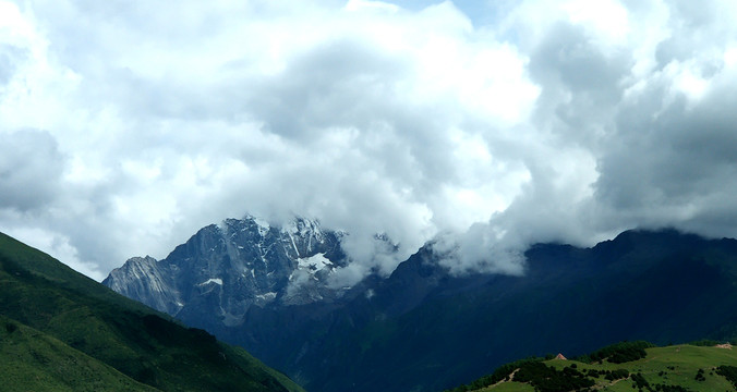 川西高山云海