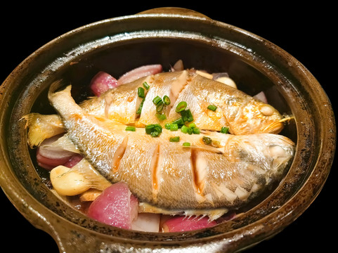 砂锅黄鱼