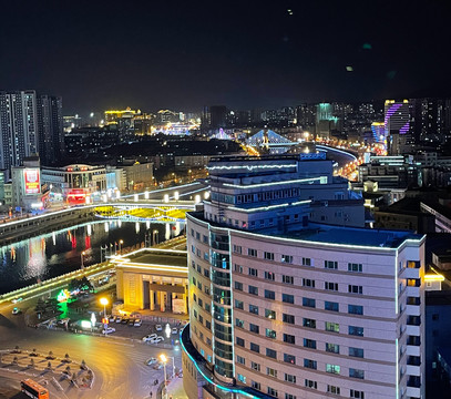 张家口高楼夜景