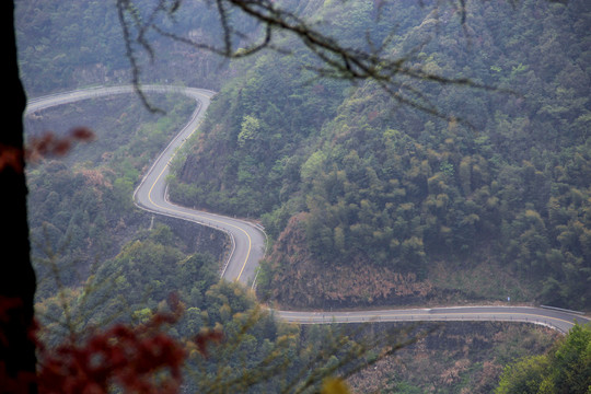 盘山路