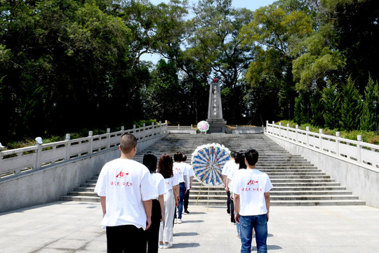 高潭老苏区革老区命建党100周