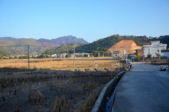 山区农村