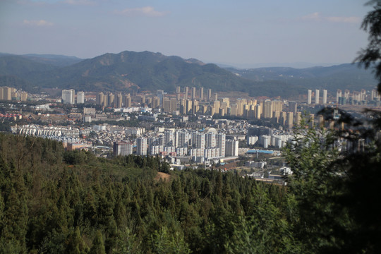 昆明长虫山