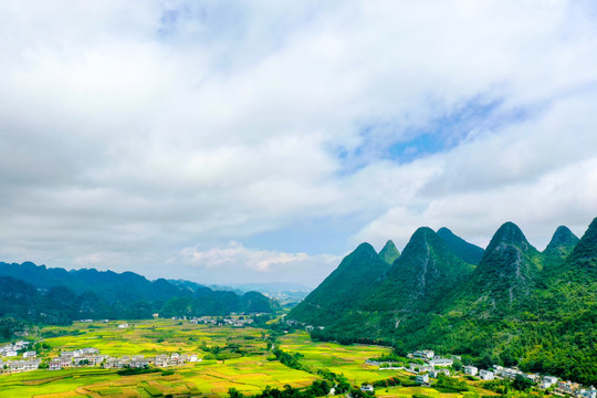 万峰湖