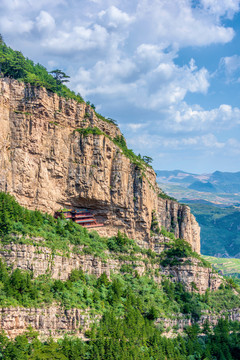 中国山西大同北岳恒山姑嫂崖