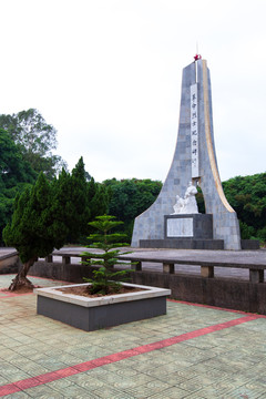 湛江市徐闻县烈士陵园纪念碑
