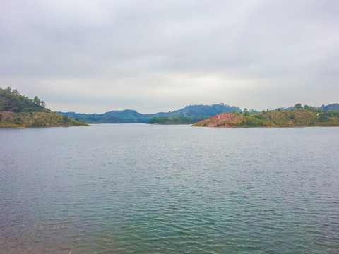 红花湖