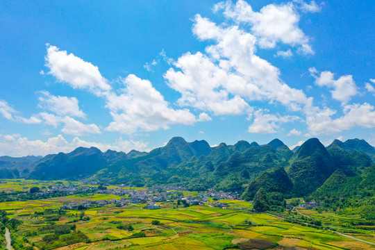 山峰山峦