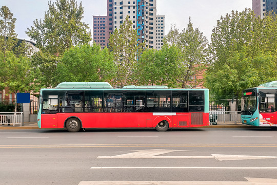 城市公交车