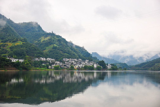 新安江山水画廊