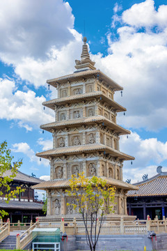 中国山西大同云冈石窟灵岩寺石塔