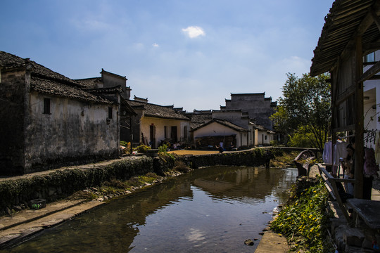 芦村