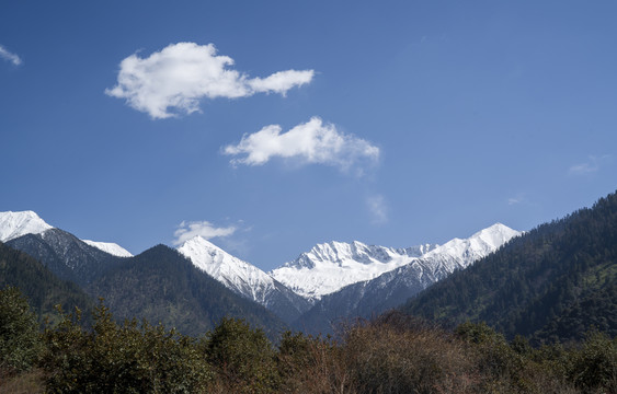 南迦巴瓦峰