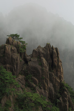 黄山奇峰怪石