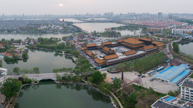 聊城护国隆兴寺全景