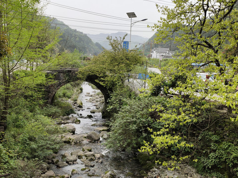 乡村小桥流水