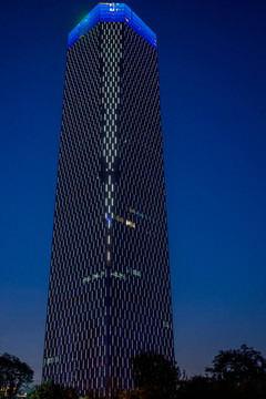 高楼夜景