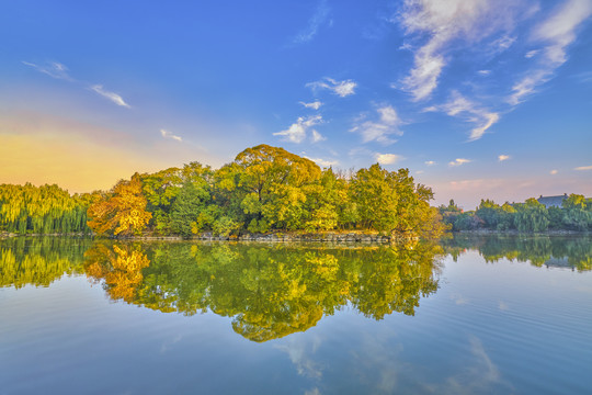 北京大学未名湖