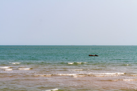 徐闻灯楼角海域海景风光