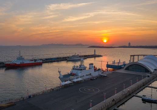 青岛城市海景