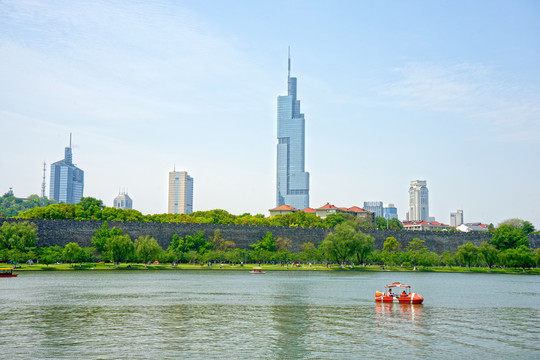 玄武湖