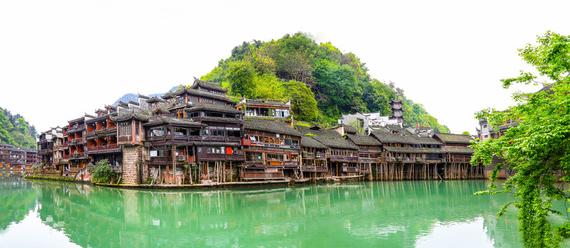 凤凰古城沙湾景区