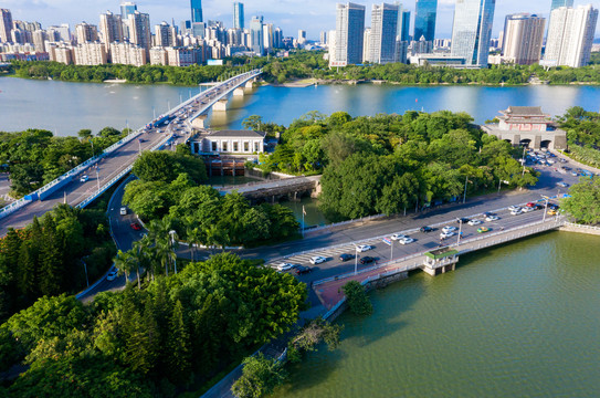 惠州朝京门与惠州大桥