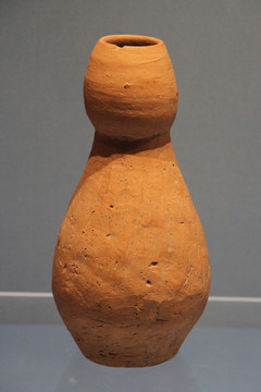 大地湾文化葫芦瓶