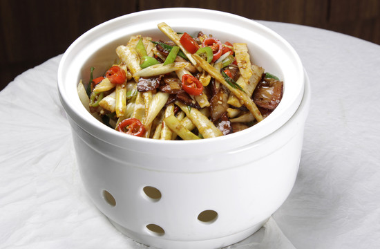 香鍋臘肉筍尖