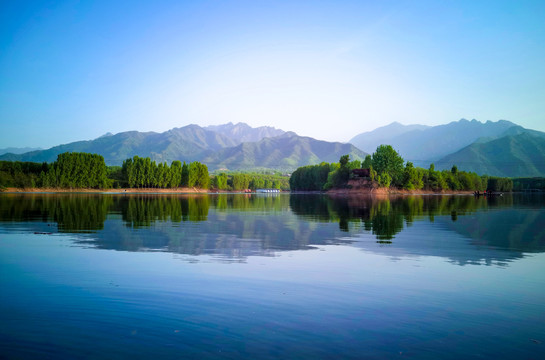 秦岭山水