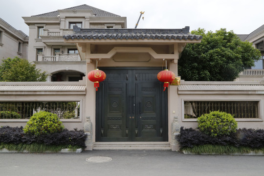 中式庭院门铜门