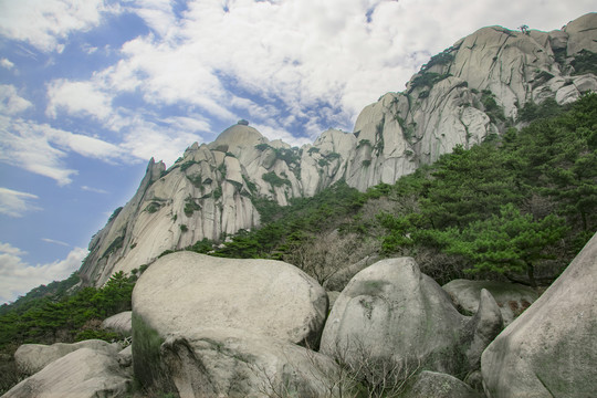 天柱山