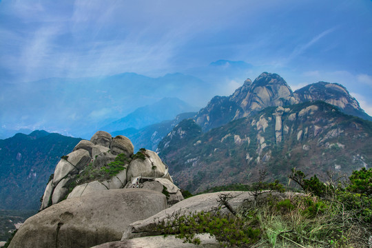 天柱山