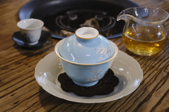 茶艺师泡茶