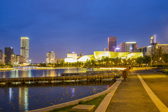 宁波市城市展览馆夜景