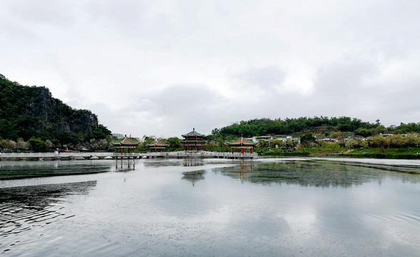 肇庆星湖五龙亭