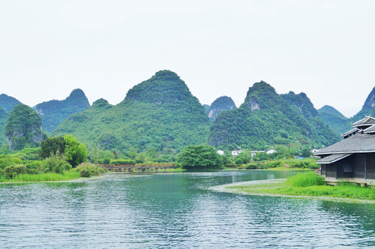 桂林燕子湖侗寨