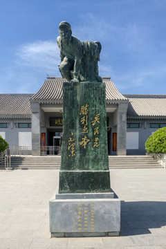 抗日民兵雕塑