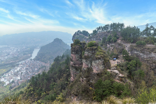 绍兴新昌穿岩十九峰