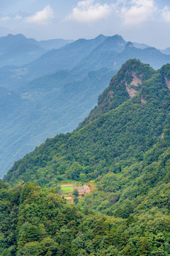 中国湖北十堰武当山风光